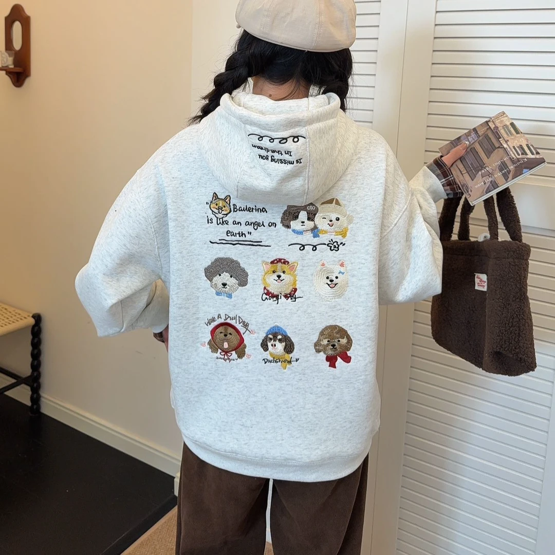 小鹿家加绒狗狗大头贴拼接袖口帽衫