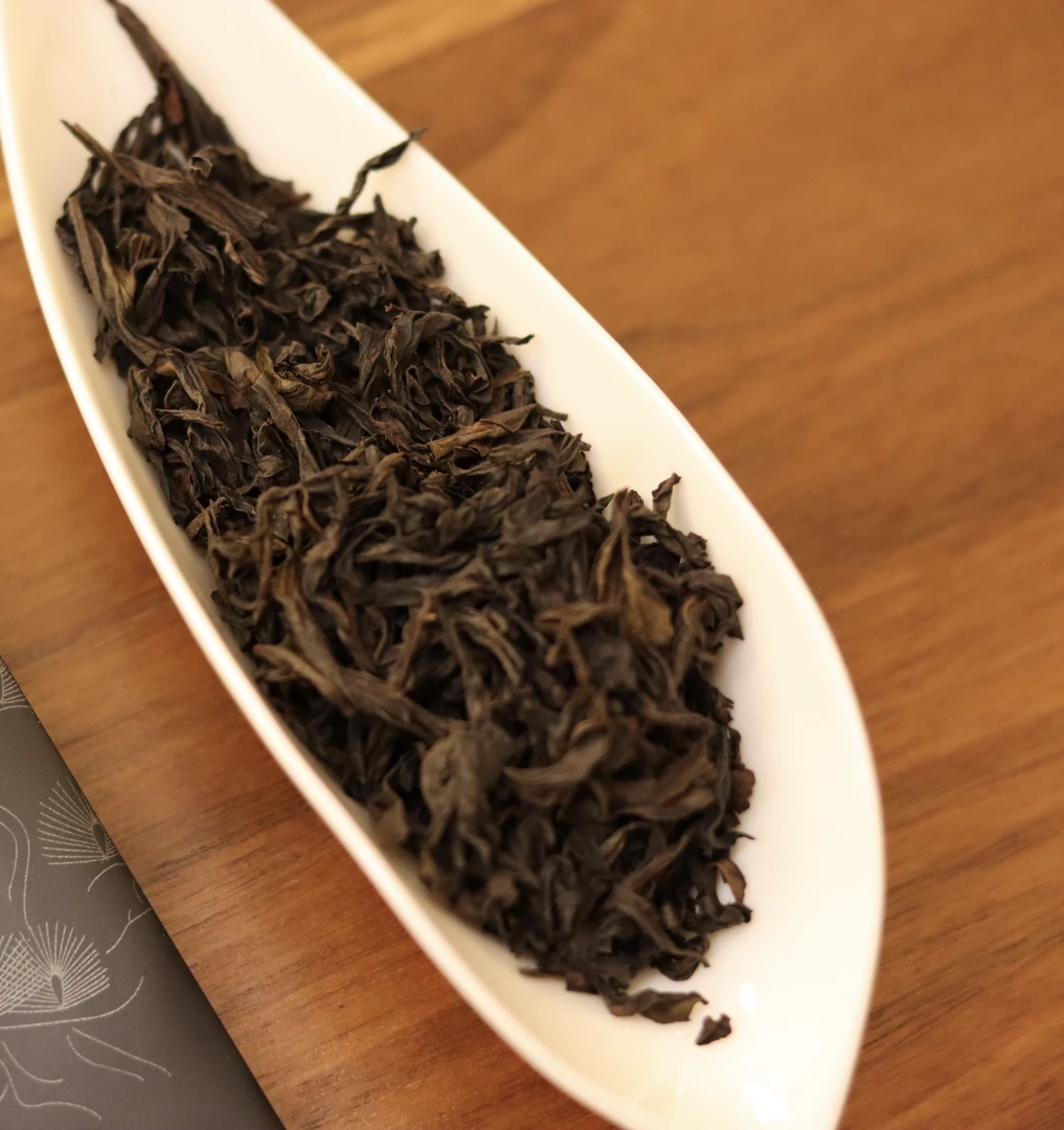 武夷岩茶 苍劲 1泡