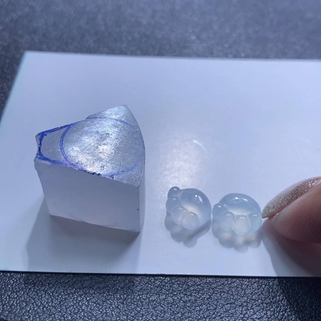 定制翡翠未镶嵌欧**宝翡翠原石
