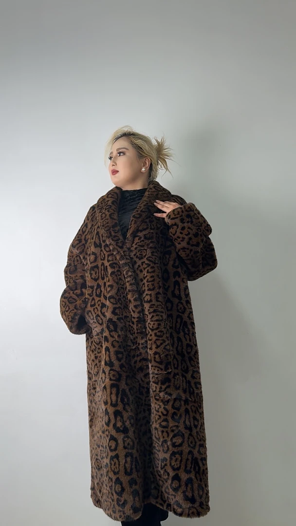 2024时尚长款轻奢长款休闲外套001