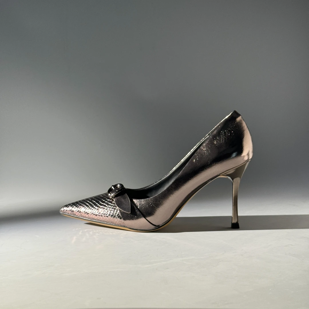 （7.5厘米）一字带扣蛇纹头镜面细跟尖头高跟鞋2270-23