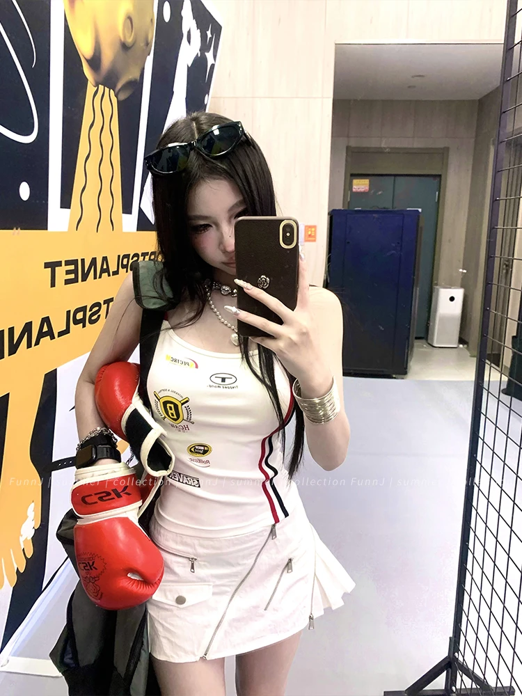 【LIANG~】奶酷少女设计感美式运动修身外穿吊带背心辣妹短款上衣