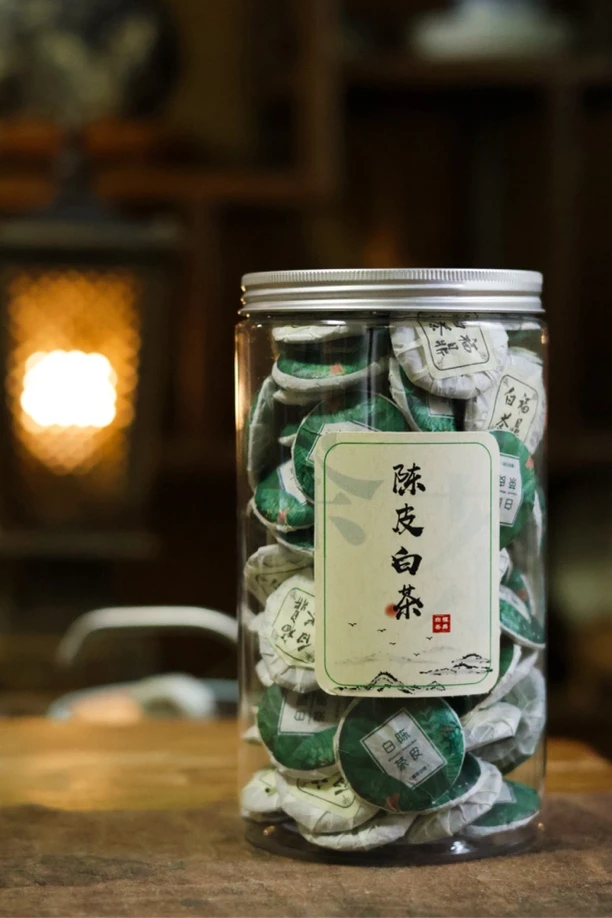 一罐500克，陈皮白茶不仅具陈醇茶香，又有清新陈皮香气，沁人心脾！