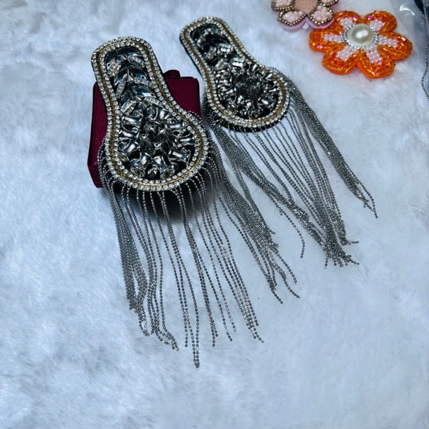 复古个性流苏肩章胸针肩部饰品舞台走秀儿童肩章演出时尚肩饰辅料