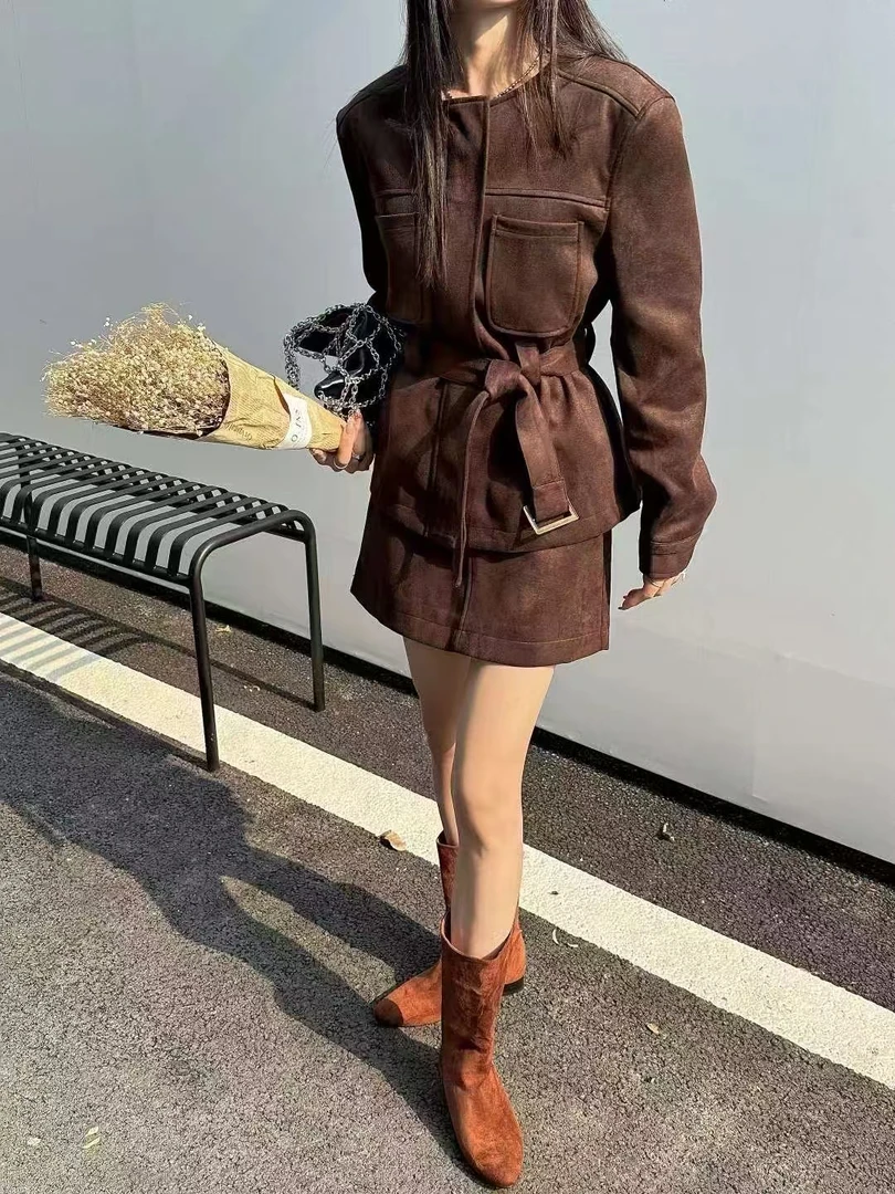 【涩女郎女装】气质时尚百搭连帽设计师秋冬网红复古休闲秋季收腰