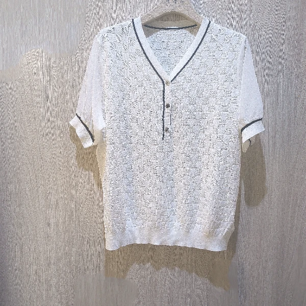 蒂伦夏装新款8537简约大方V领三颗扣拼接纱袖休闲百搭针织短袖