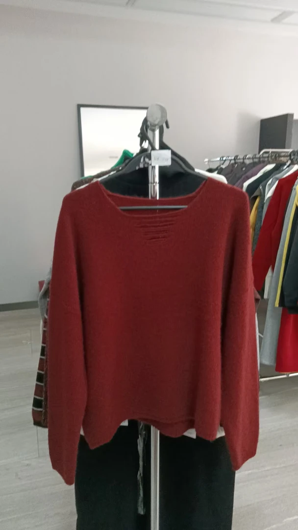 【榕榕服饰】 9996  no退no换 V领镂空针织衫