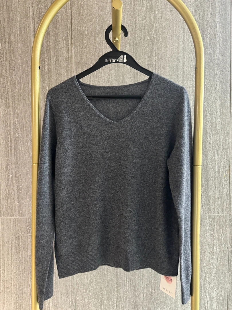 【榕榕服饰】针织衫YR78