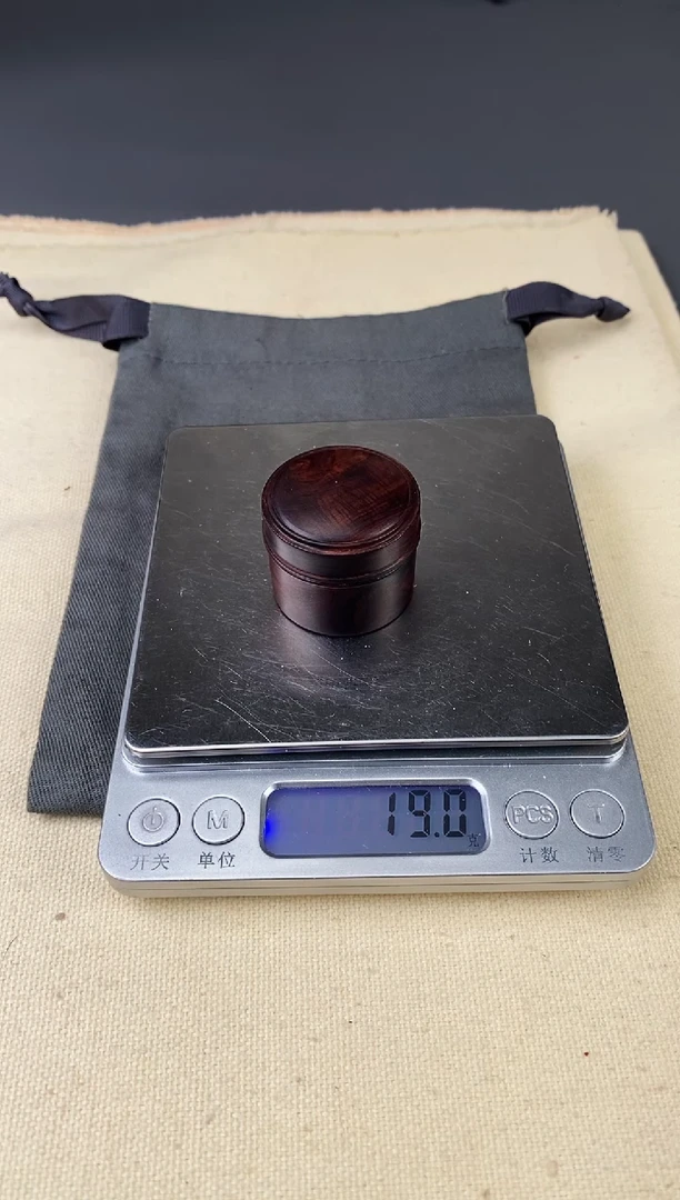 【闪购商品】木头黄花梨  品香罐1