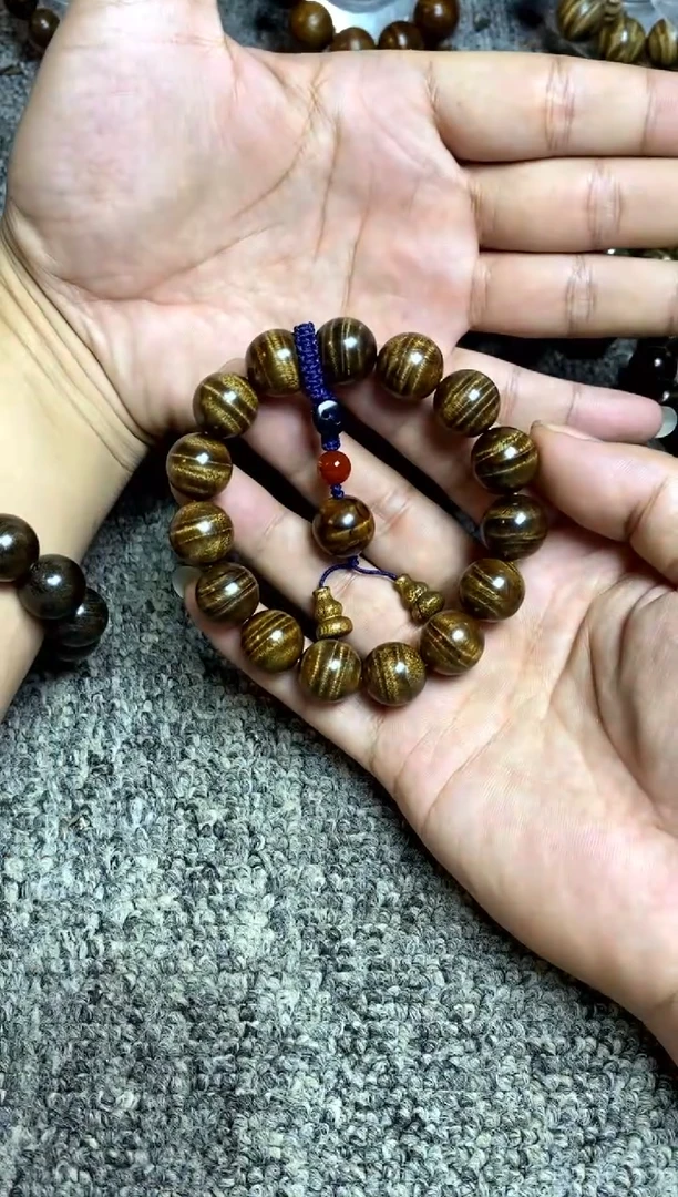 【闪购商品】金丝楠手串/手链1.5黑金水波