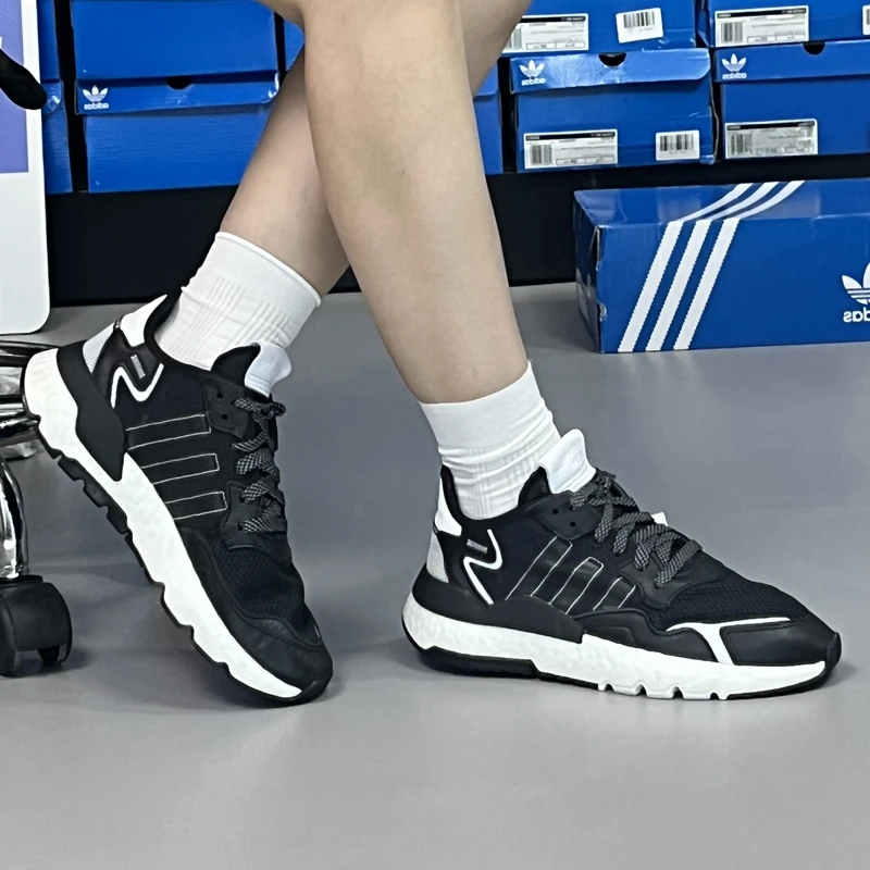 （直播断码专属）Adidas三叶草夜行者男缓震舒适运动休闲跑鞋FW2055