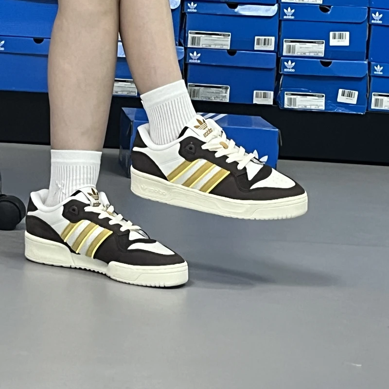 Adidas阿迪达斯正品男女款春秋季防滑耐磨休闲百搭休闲板鞋IH0499
