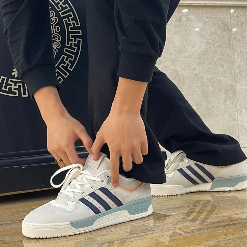 正品Adidas阿迪达斯三叶草男秋冬时尚百搭复古运动休闲板鞋IG3435