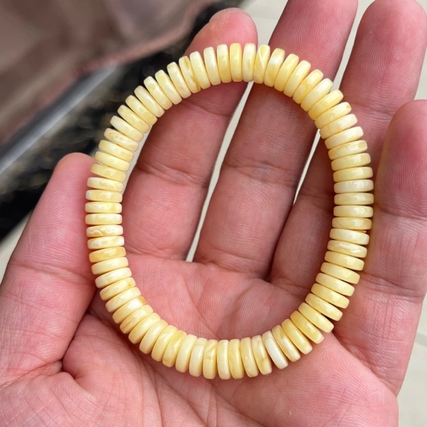 一物一图天然蜜蜡俄料白花精工直切药片盘珠隔片手串保真原矿