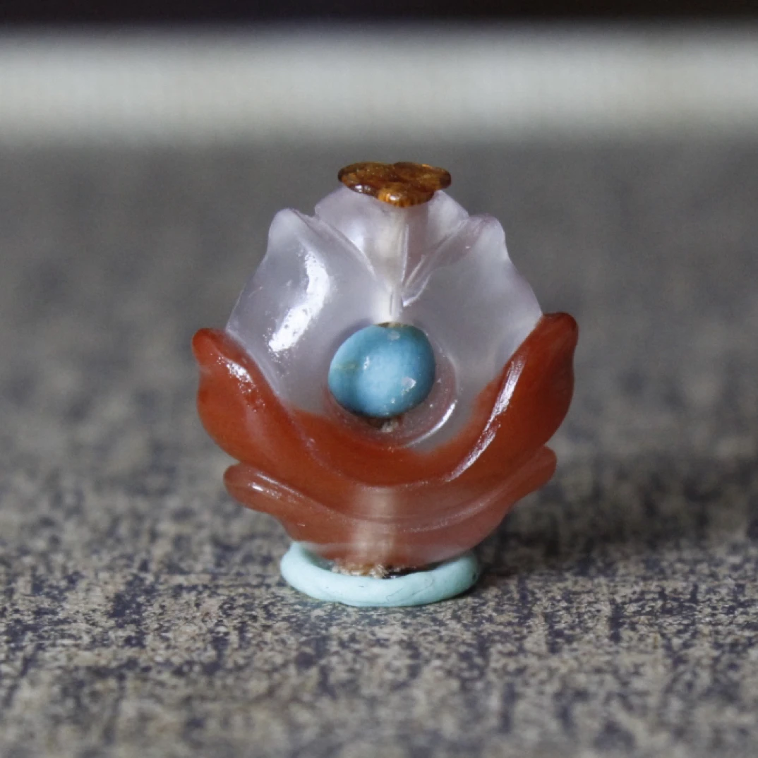 保真南红玛瑙雕刻九转莲花冰飘俏色贝云精工配饰双面立体