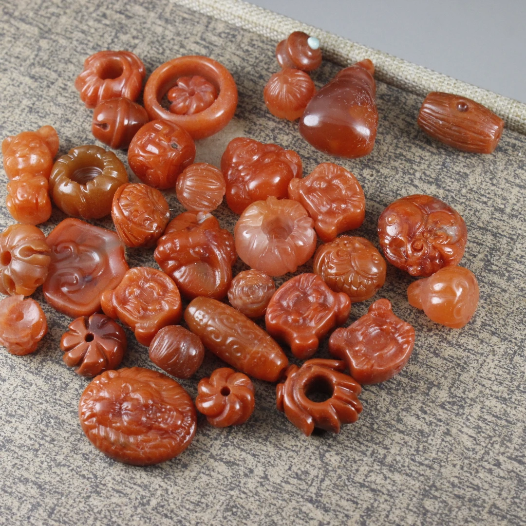 天然南红玛瑙雕刻散珠光珠微瑕配饰隔珠