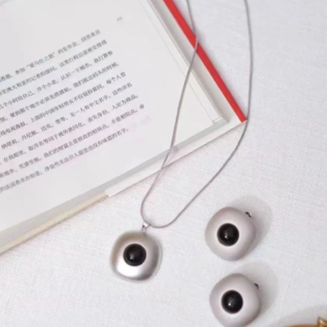 铜合金耳饰 【黑色柔焦】磨砂拉丝朦胧黑色石老钱风方形耳钉/项链