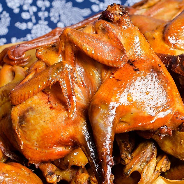 山东纯手工腊味农家风干鸡过年过节即食风干鸡自然风干干巴鸡