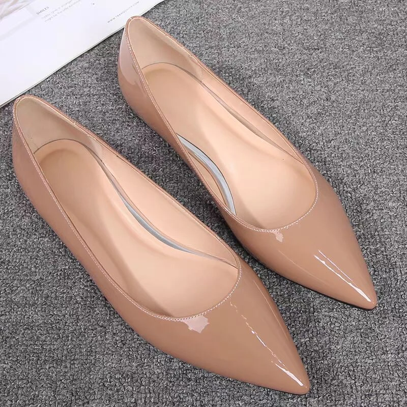 2025新款百搭平底鞋裸色尖头单鞋大码42女鞋43软底黑色气质浅口鞋