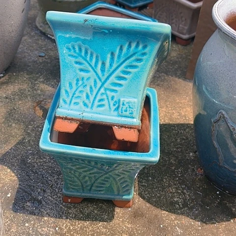 红陶20CM（含）-50CM（不含）冰裂方两个15*14