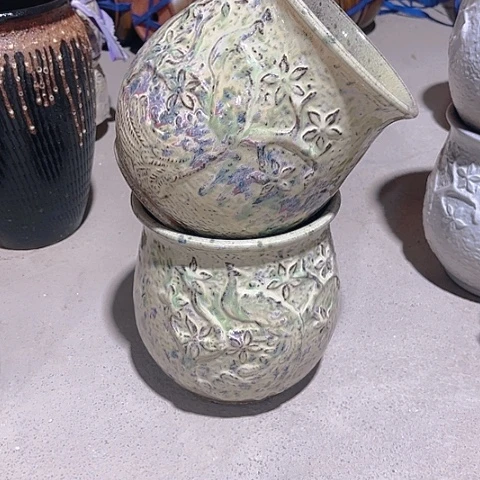 红陶20CM（含）-50CM（不含）孔雀两个19高度21