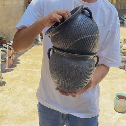 红陶20CM（含）-50CM（不含）黑耳口径17高度17