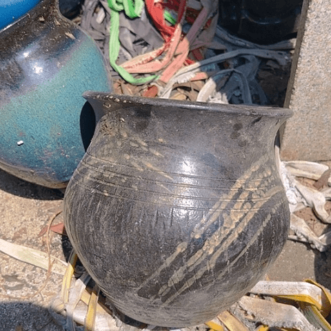 红陶20CM（含）-50CM（不含）黑口径20高度22