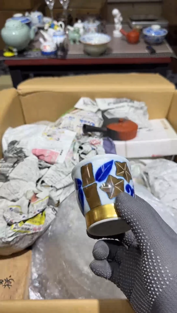 【闪购商品】瓷片小四孤品收藏中古品