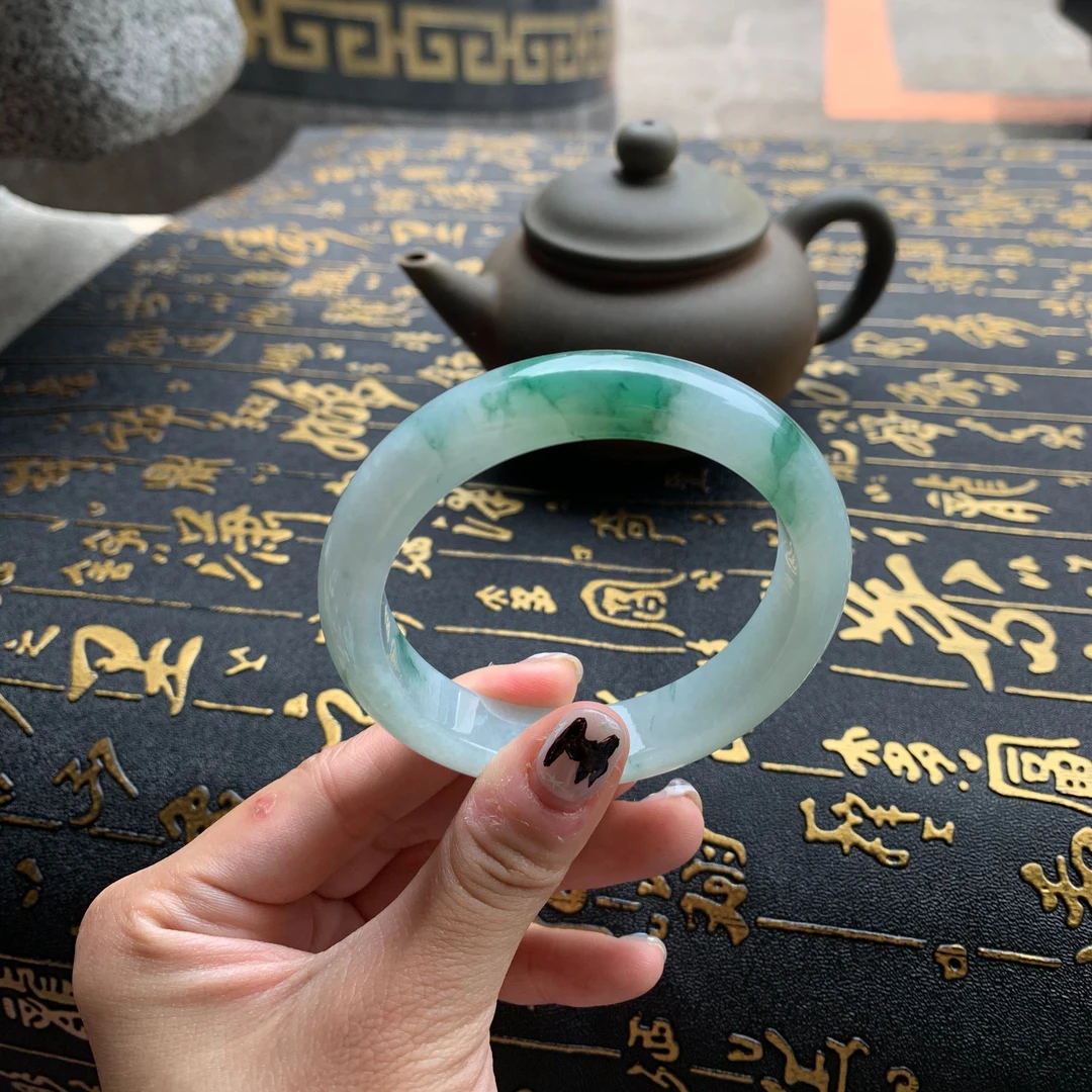 友家翡翠天然A货翡翠手镯意境飘花平安镯飘绿