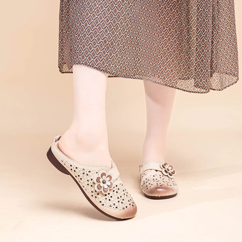 妈妈半拖凉鞋50-60岁软底防滑洋气夏季中老年60-70岁包头女鞋外穿