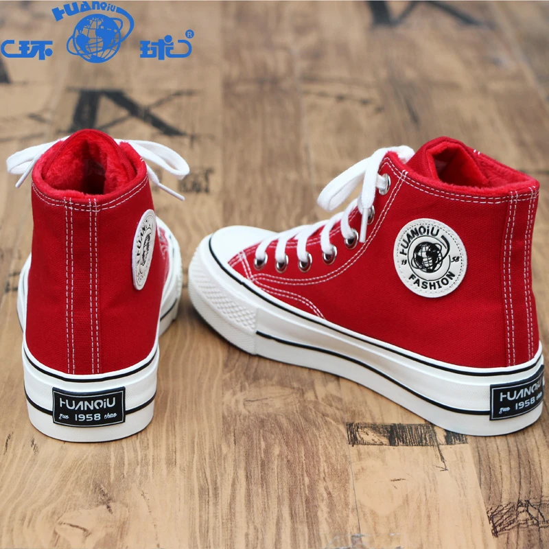 HUANQIU/环球正红色高帮加绒帆布鞋女百搭板鞋冬季厚底保暖二棉鞋