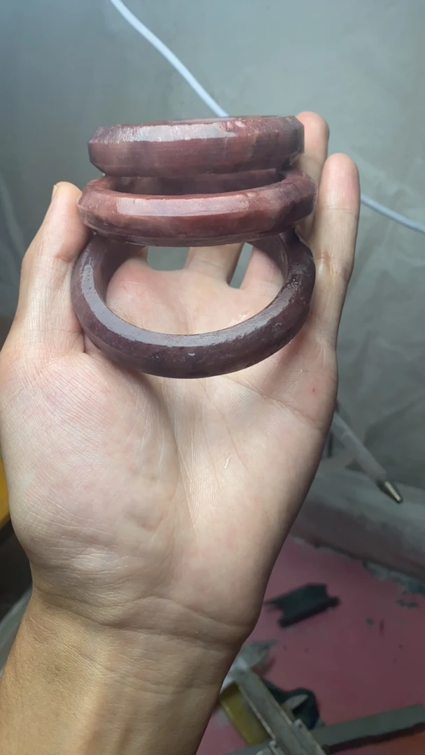 定制手镯付款后不退换 新疆石英质玉金丝玉手镯（多样性发一件)