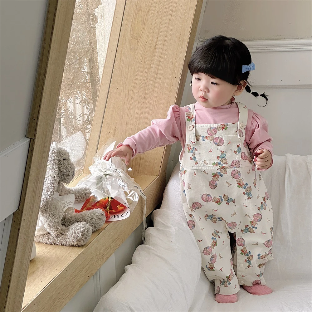 婴儿衣服女宝宝背带裤两件套装长袖婴幼儿秋装外出一岁春秋装卫衣