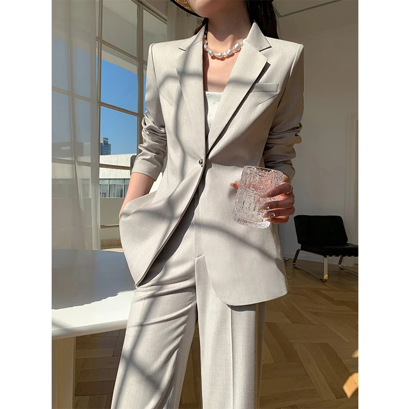灰色老钱风西装套装女春秋高级感气质通勤播音主持职业经理工作服