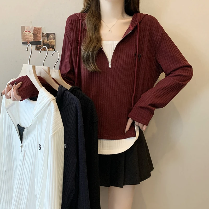 哺乳装春秋外出辣妈针织刺绣上衣产后精致妈妈衣服连帽喂奶衣外出