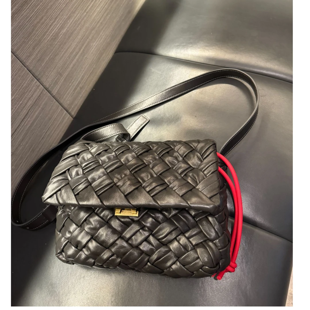 COCOLINDA“格纹编织”时尚编织单肩包 B1893