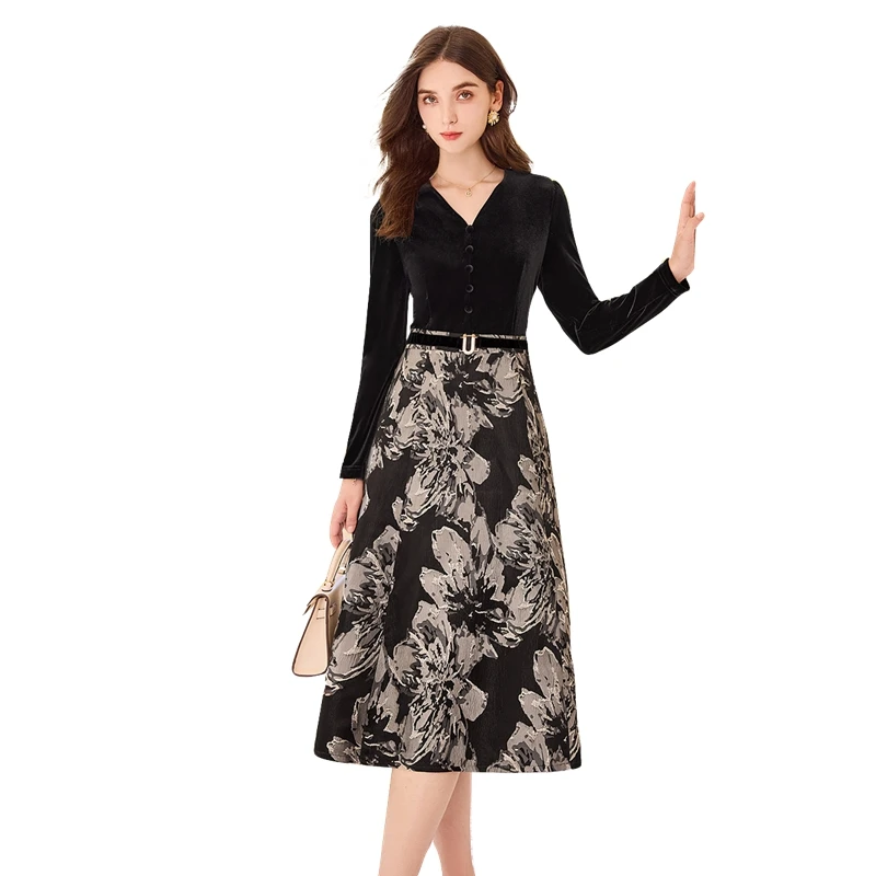 【品牌奥莱】她池2024秋冬新款女V领连衣裙T43B4248L