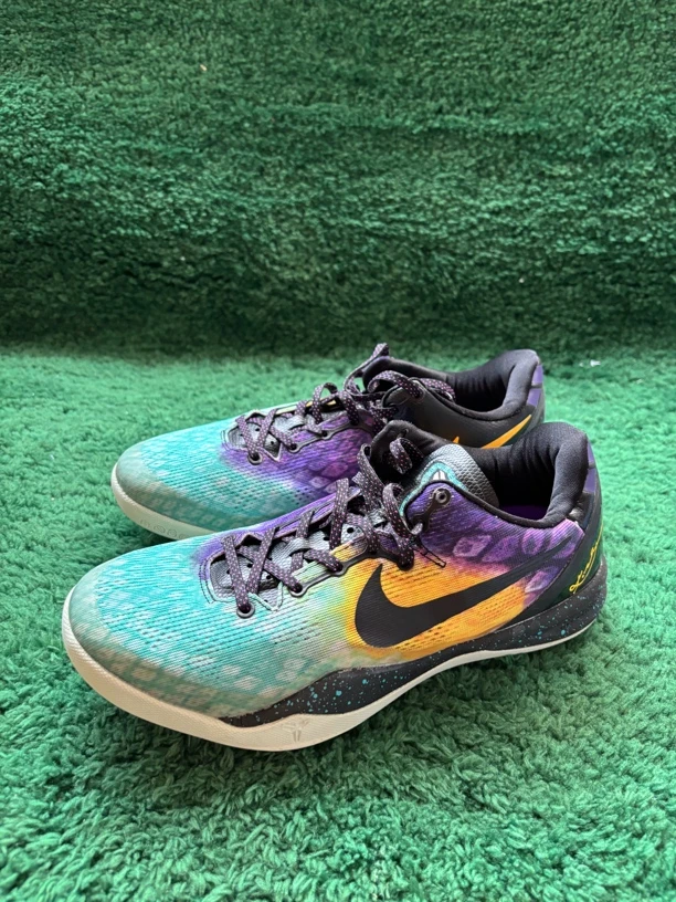 40码 科比8 kobe8 低帮 实战篮球鞋 绿紫配色 中古 无盒