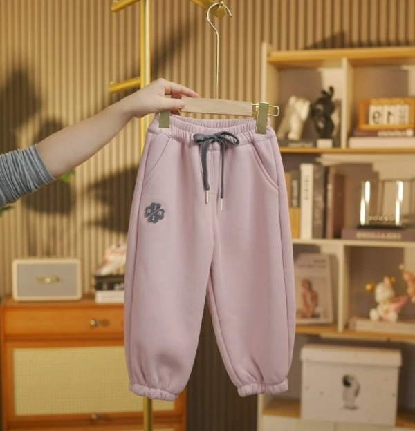 儿童一体绒卫裤2024秋冬裤子新款中小童保暖长裤宝宝绒休闲裤