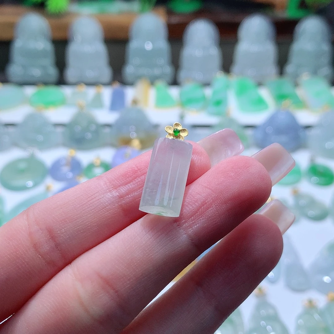 【闪购商品】翡翠颈饰未镶嵌翡翠挂件吊坠