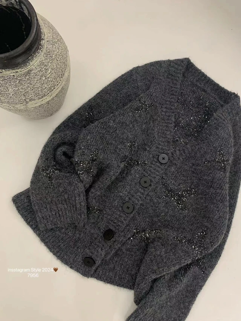 欧货重工v领毛衣设计感亮片针织衫上衣 新选f396