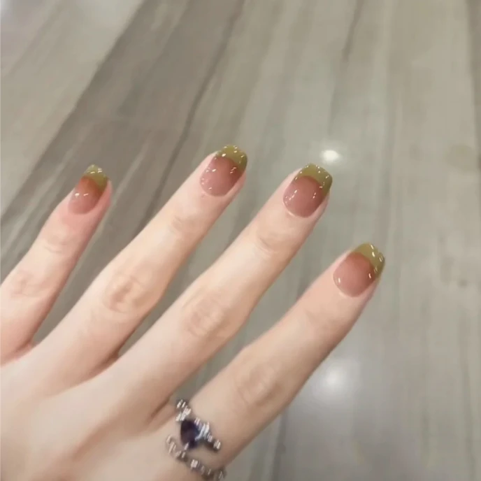 （短款）美甲可拆卸假指甲贴片穿戴甲甲片穿戴式美甲气质温柔冰透