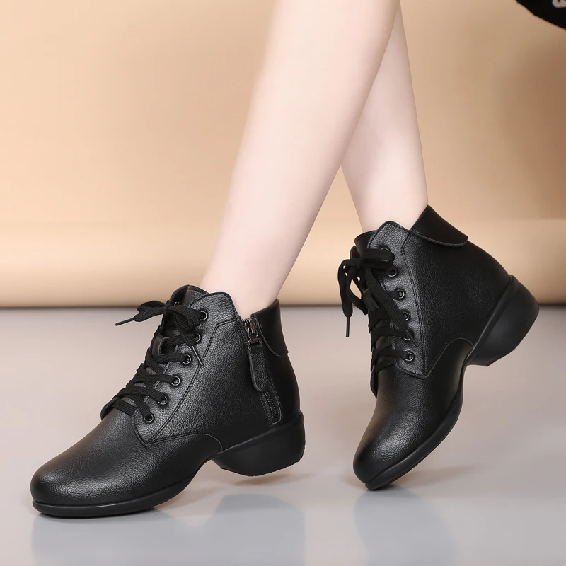 舞蹈鞋女真皮软底水兵舞靴子新款成人广场舞女鞋白色四季跳舞鞋