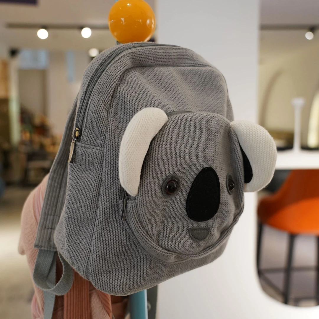 儿童双肩包包卡通毛绒小书包男女宝宝可爱外出早教幼儿园背包