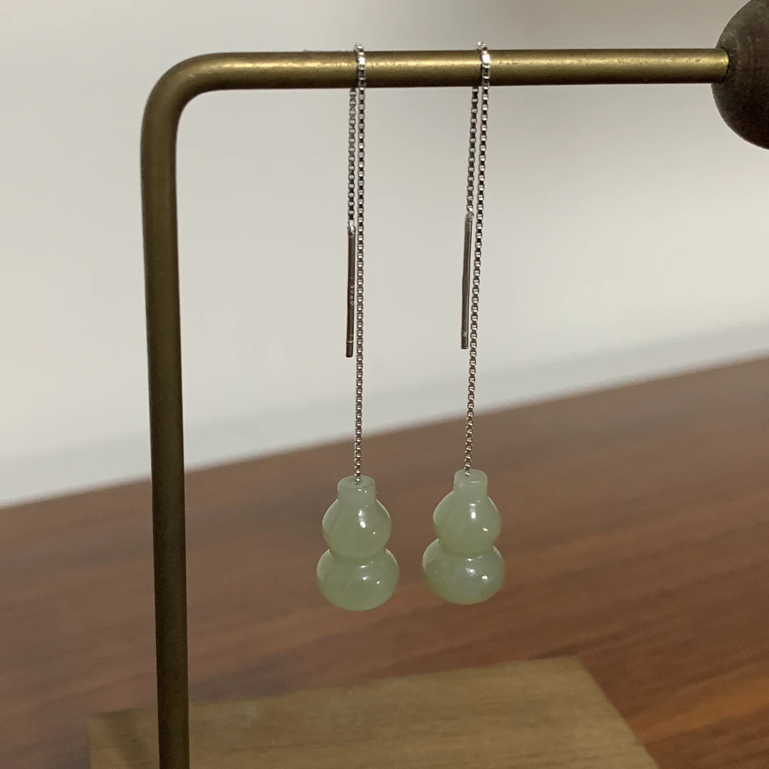 S925银耳线  和田玉小葫芦造型 时尚个性大气耳饰 轻奢