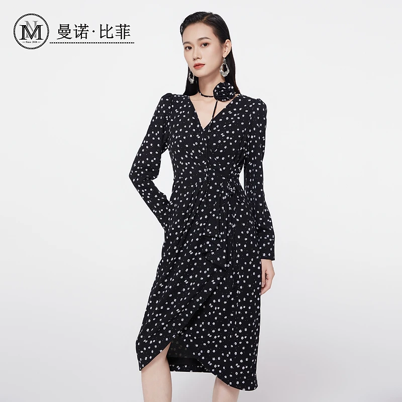 曼诺比菲商场同款春季复古气质长袖v领碎花连衣裙MFEL114294