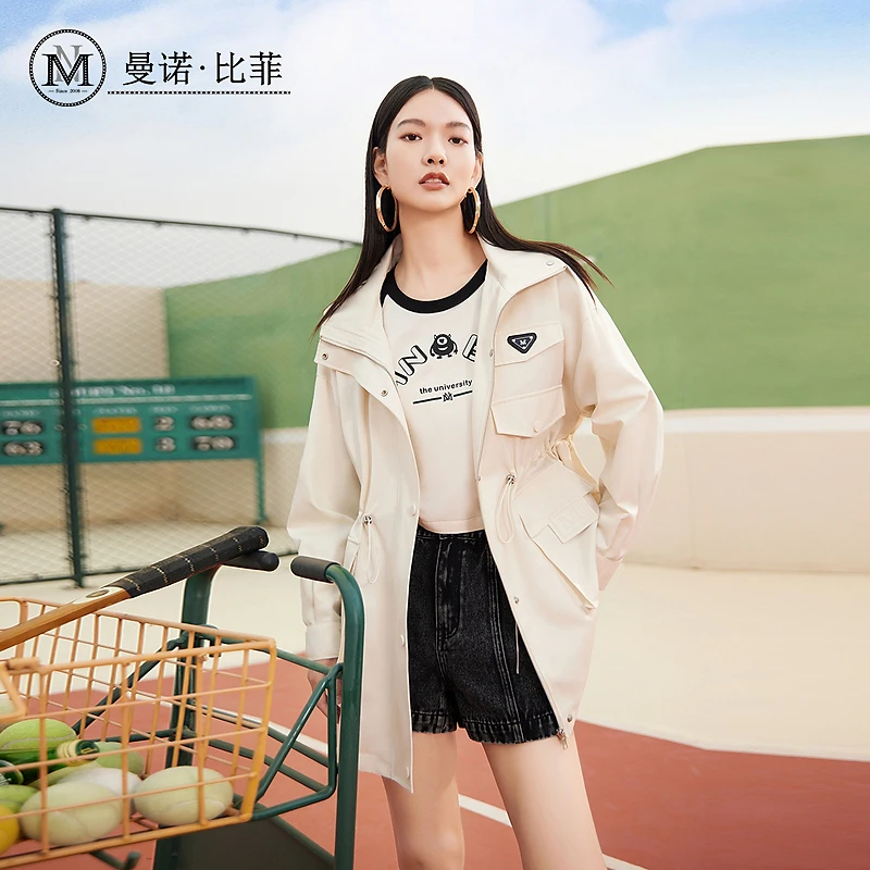 曼诺比菲商场同款秋季英伦风连帽收腰风衣外套宽松休闲MEHG134128