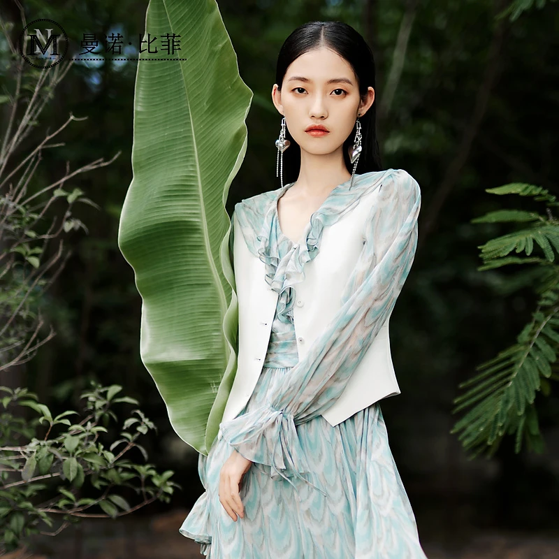 曼诺比菲商场同款2024春季法式休闲西装马甲百搭背心女MFAG111215