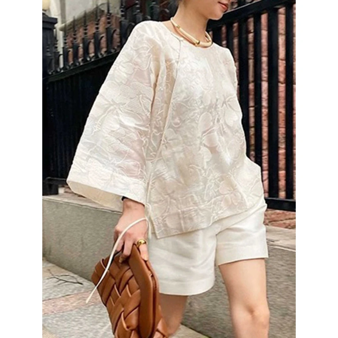 8020设计感小众国风复古文艺盘扣衬衫女薄款泡泡袖高级遮肉衬衣