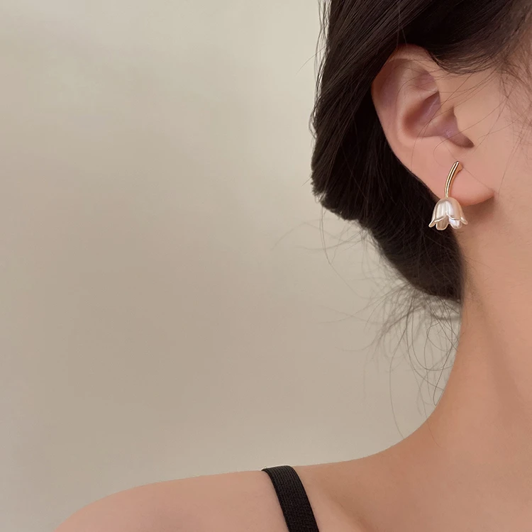 识恩 合金耳饰 优雅复古郁金香小巧耳钉温柔气质百搭耳饰